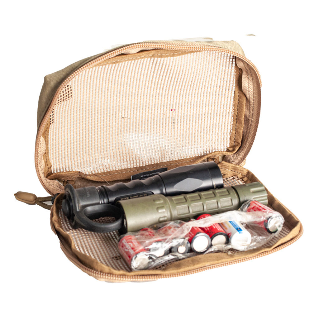 O_Bolso_11x17_Organizador_coyote